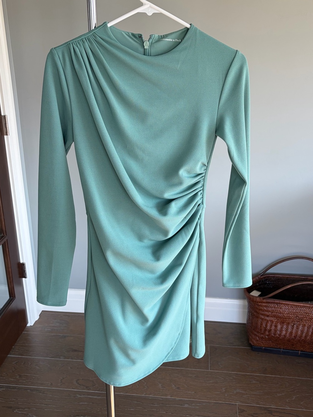 Abercrombie & Fitch Draped Long Sleeve Dress | Sage Green | XS